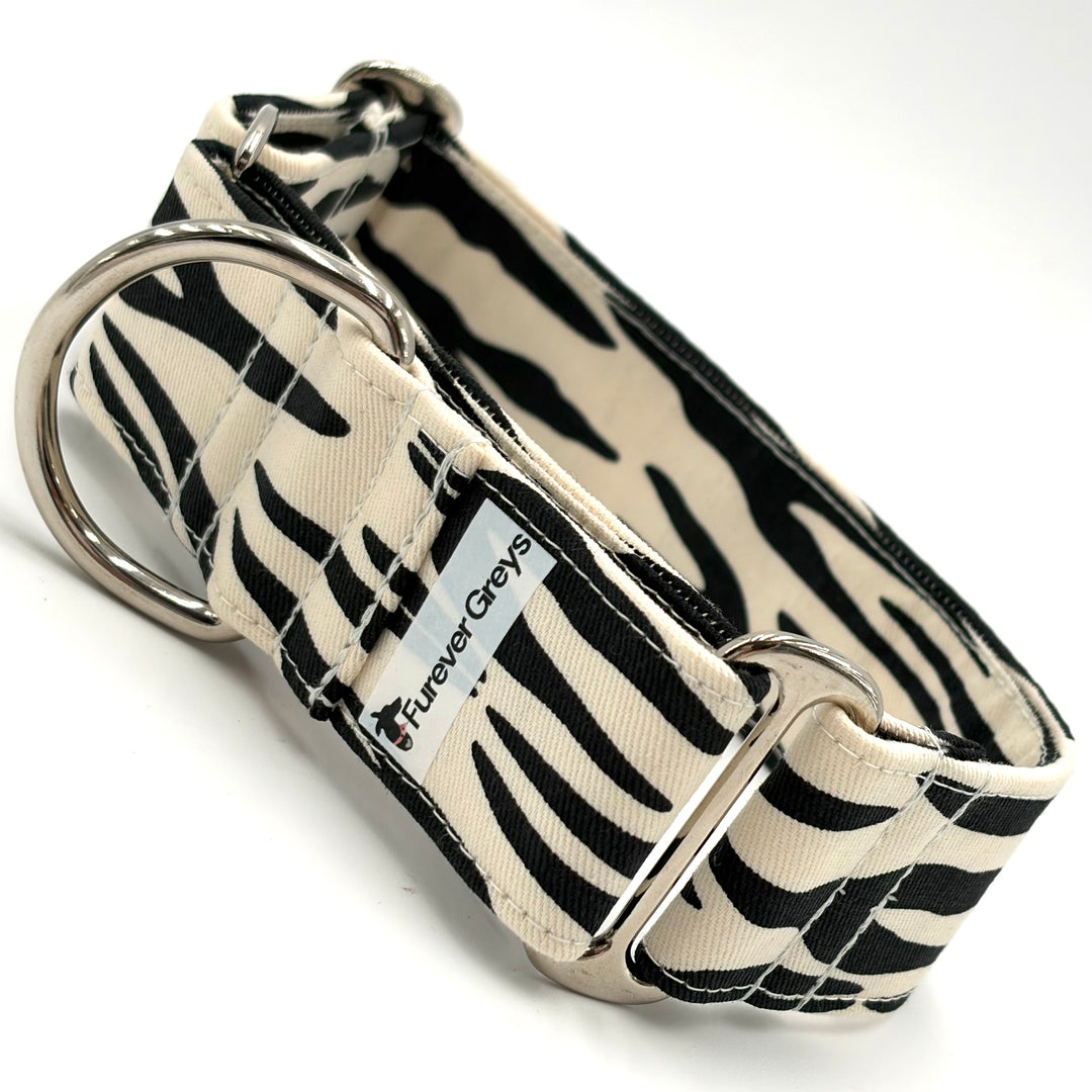 Martingale Collar - Midnight Safari