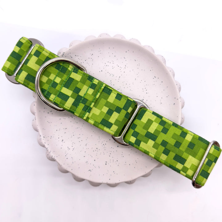 Martingale Collar - Verdant Maze