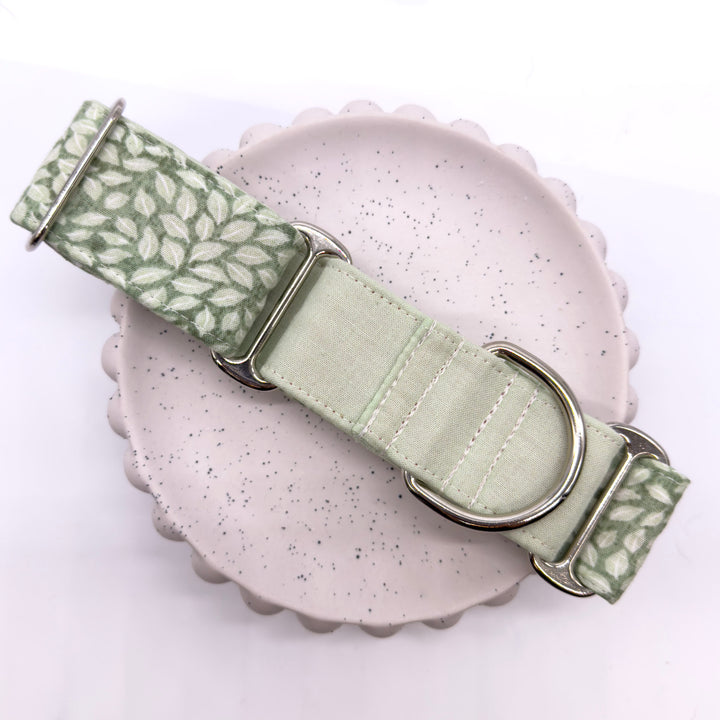 Martingale Collar - Whimsical Leaves