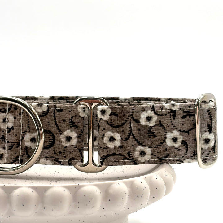 Martingale Collar - Vintage Meadow