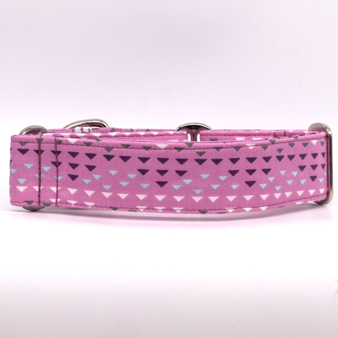 Martingale Collar - Pink Geometric Charm