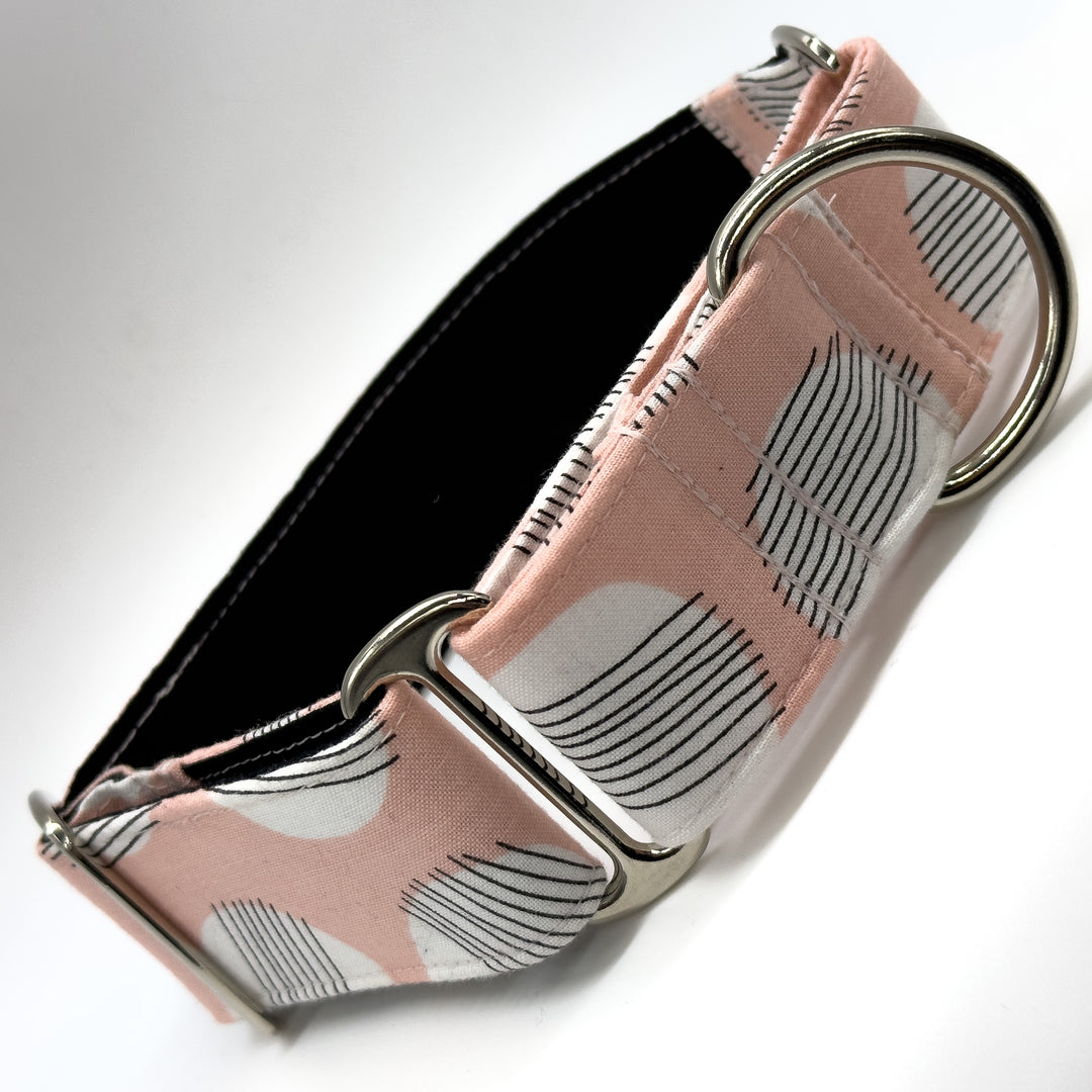 Martingale Collar - Blush Abstract Elegance