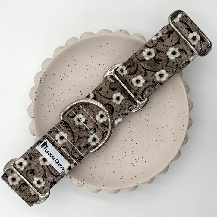 Martingale Collar - Vintage Meadow
