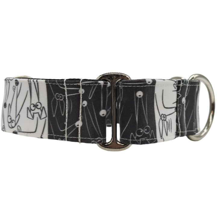 Martingale Collar - Magic's Monochrome Masterpiece