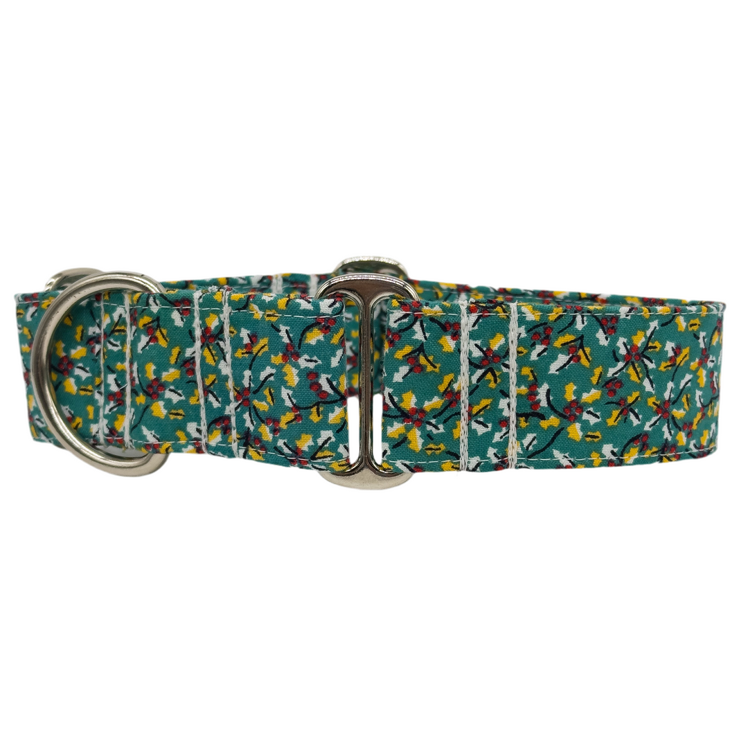 Martingale Collar - Emerald Holly Festivity